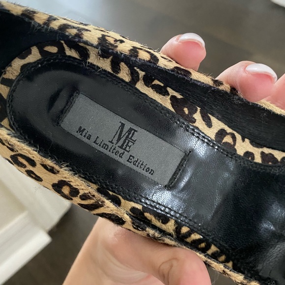 Leopard pumps - Picture 3 of 3